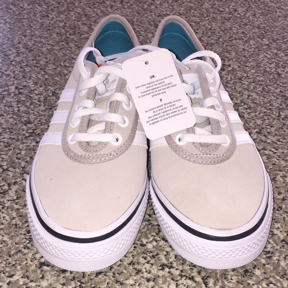 adidas Other - Adidas sneaker